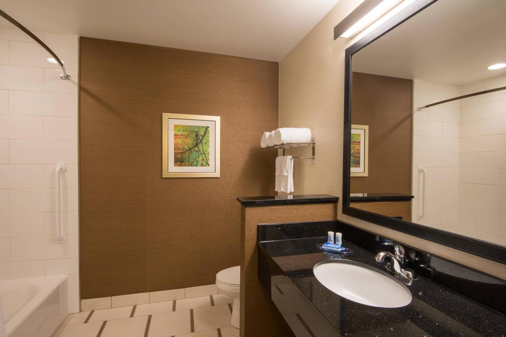 Fairfield Inn & Suites By Marriott Fort Wayne Southwest Ellison Ngoại thất bức ảnh